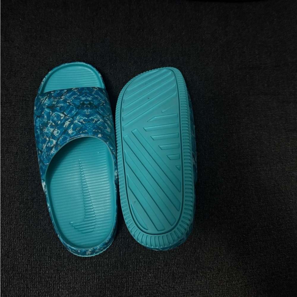Women’s Nike Calm Slides Sandals X NorBlack NorWhite Dusty Cactus Various Sizes - Picture 6 of 6